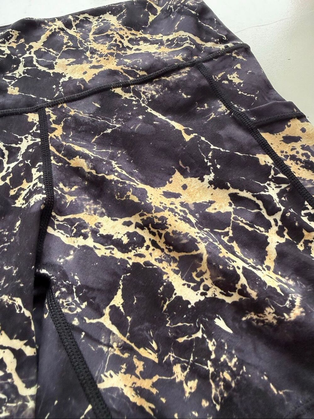 CVG Constantly Varied Gear Black Gold Marble Bike Shorts Small - Picture 2 of 4